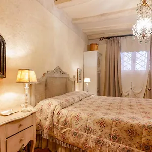 Πανσιόν Gallery