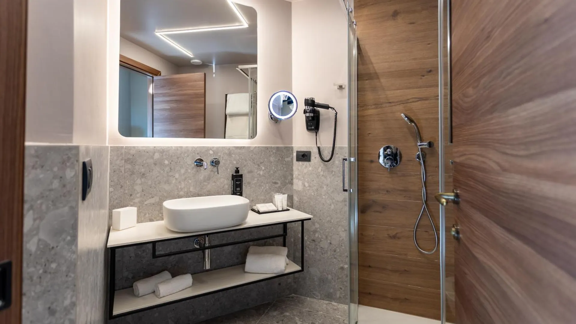 Axyhotels Innstyle Milano 4*, Milan